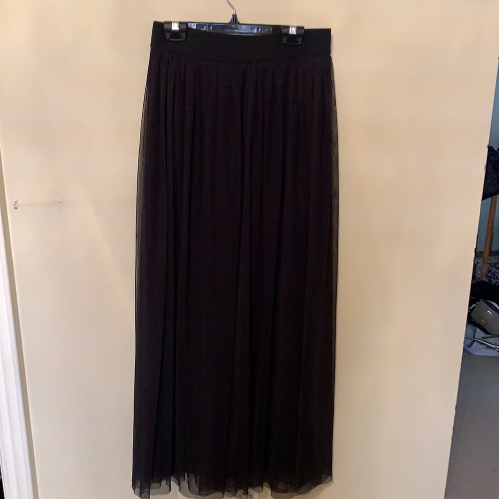 Tulle maxi skirt